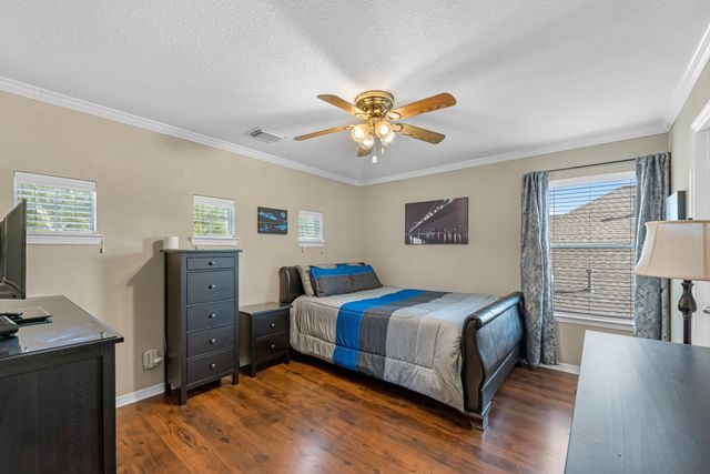 311 Briar Trace Lane, Richmond, TX 77406