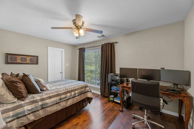 311 Briar Trace Lane, Richmond, TX 77406