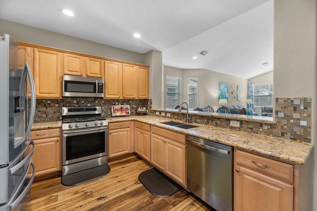 311 Briar Trace Lane, Richmond, TX 77406