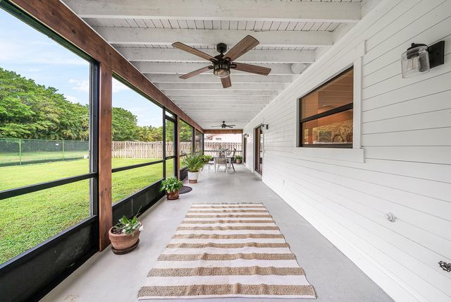 1252 Raintree Lane, Wellington, FL 33414