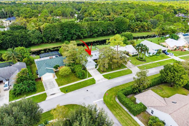 1252 Raintree Lane, Wellington, FL 33414