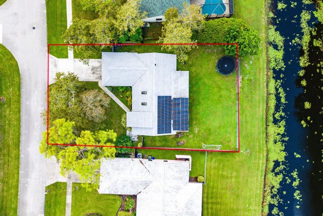 1252 Raintree Lane, Wellington, FL 33414