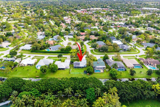 1252 Raintree Lane, Wellington, FL 33414