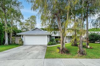 1252 Raintree Lane, Wellington, FL 33414