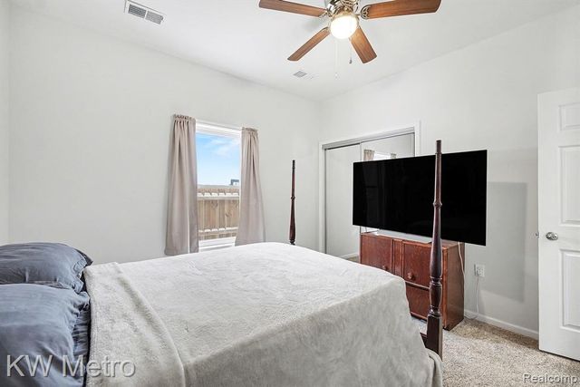 19700 Stahelin Avenue, Detroit, MI 48219