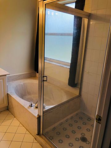 1104 Oakwater Drive, Royal Palm Beach, FL 33411