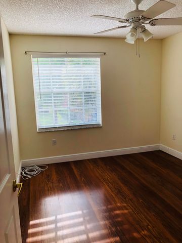 1104 Oakwater Drive, Royal Palm Beach, FL 33411