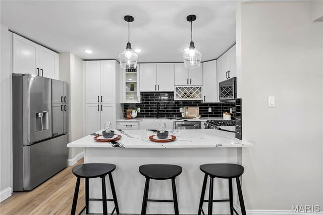 295 Ridge Trail Drive, Chesterfield, MO 63017