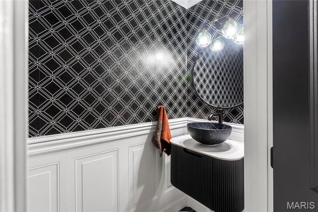 295 Ridge Trail Drive, Chesterfield, MO 63017