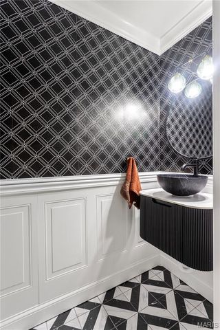 295 Ridge Trail Drive, Chesterfield, MO 63017