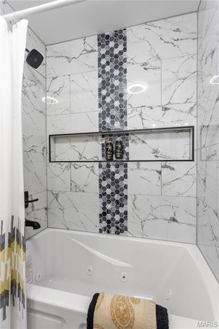 295 Ridge Trail Drive, Chesterfield, MO 63017