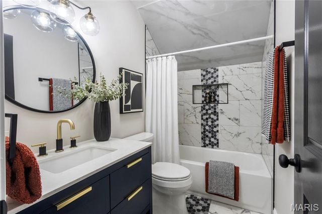 295 Ridge Trail Drive, Chesterfield, MO 63017