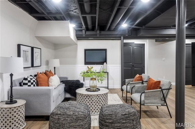 295 Ridge Trail Drive, Chesterfield, MO 63017