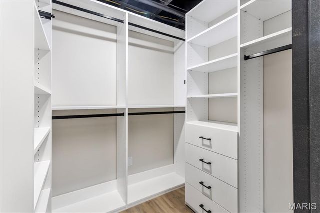 295 Ridge Trail Drive, Chesterfield, MO 63017