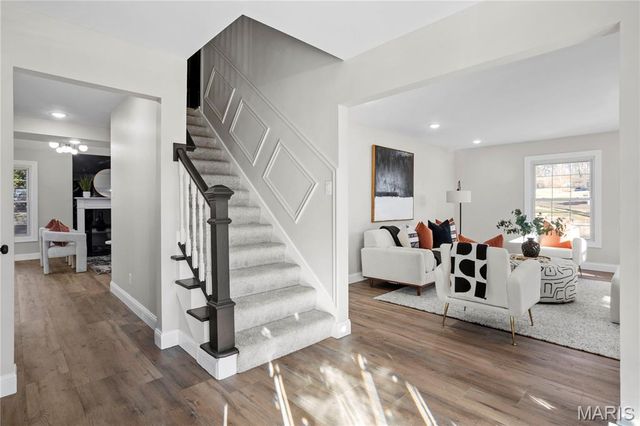 295 Ridge Trail Drive, Chesterfield, MO 63017