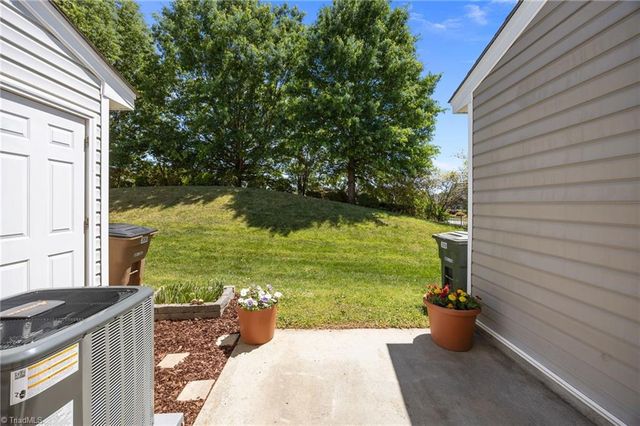 209 Bridford Downs Drive, Greensboro, NC 27407