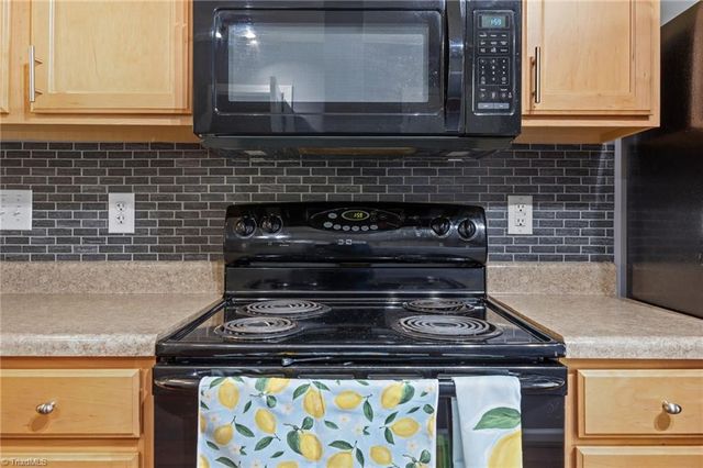 209 Bridford Downs Drive, Greensboro, NC 27407