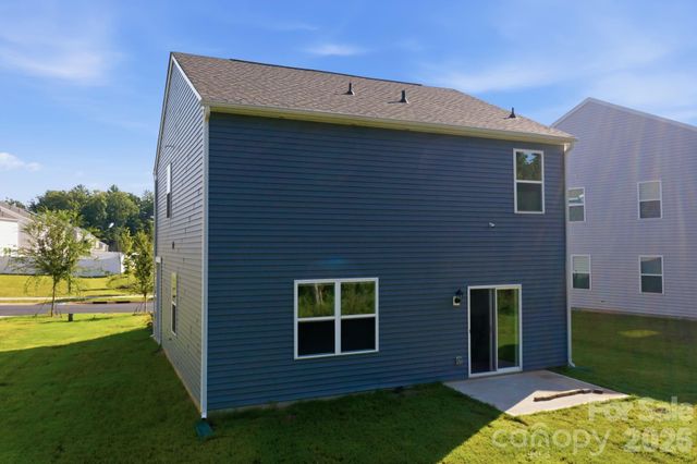 1314 37th Avenue Lane NE, Hickory, NC 28601