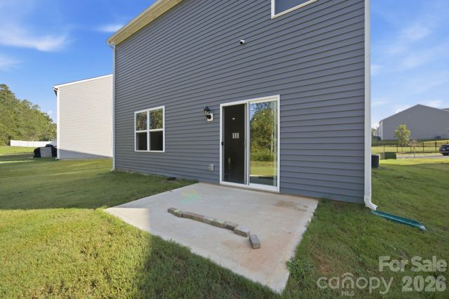 1314 37th Avenue Lane NE, Hickory, NC 28601