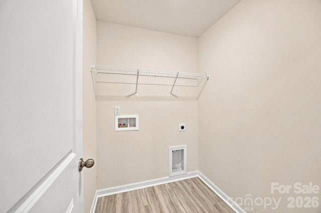 1314 37th Avenue Lane NE, Hickory, NC 28601