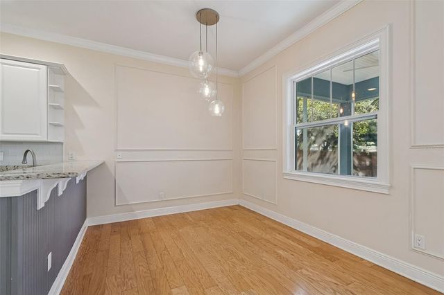 3302 W IOWA AVENUE, Tampa, FL 33611