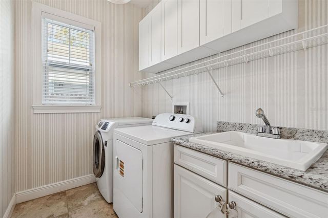 3302 W IOWA AVENUE, Tampa, FL 33611