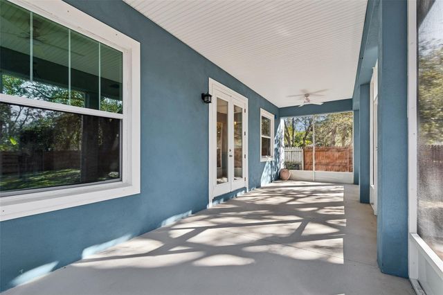 3302 W IOWA AVENUE, Tampa, FL 33611