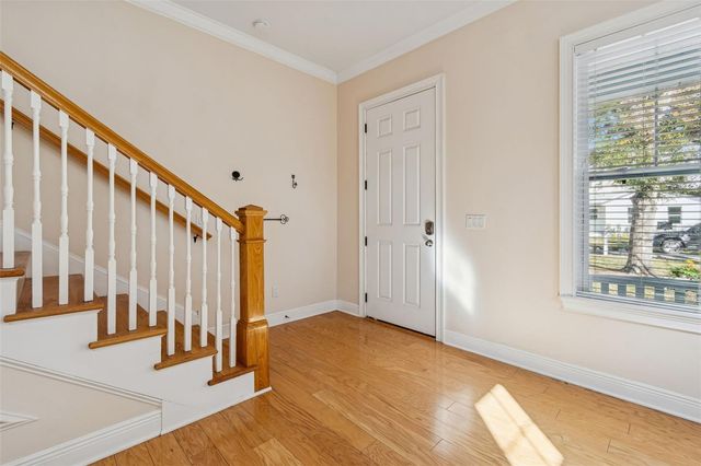 3302 W IOWA AVENUE, Tampa, FL 33611