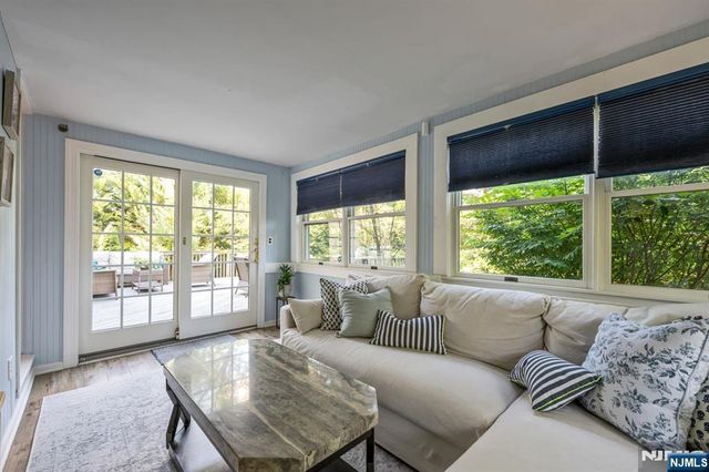 448 Fairfield Avenue, Ridgewood, NJ 07450