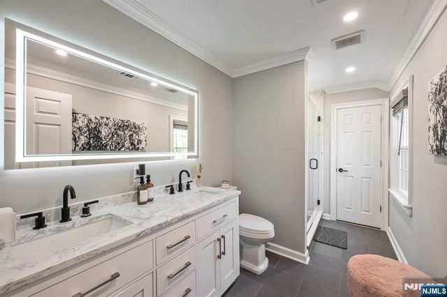 448 Fairfield Avenue, Ridgewood, NJ 07450