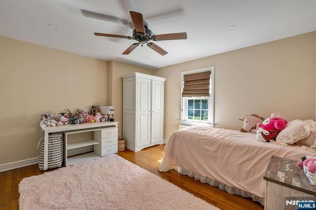 448 Fairfield Avenue, Ridgewood, NJ 07450
