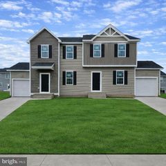 3813 CASTLE DR #LOT 208, Dover, PA 17315
