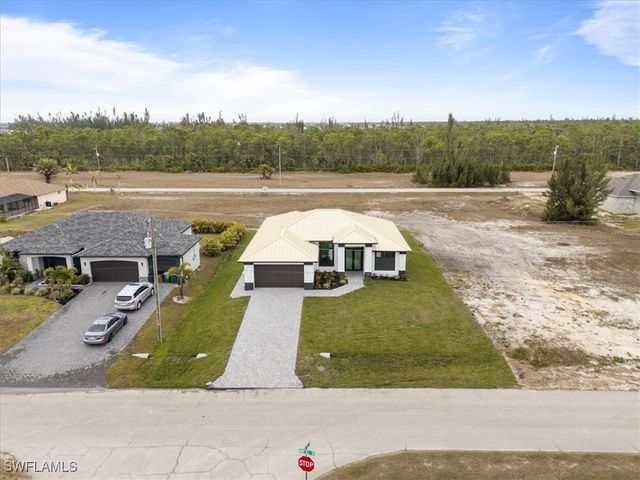 4113 NW 22nd ST, Cape Coral, FL 33993