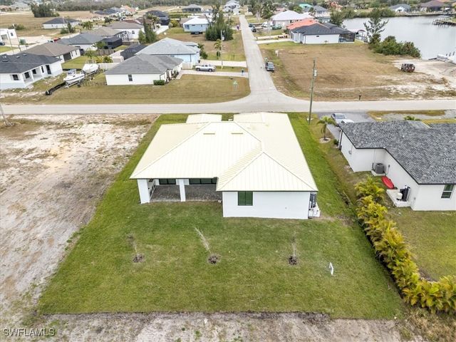4113 NW 22nd ST, Cape Coral, FL 33993