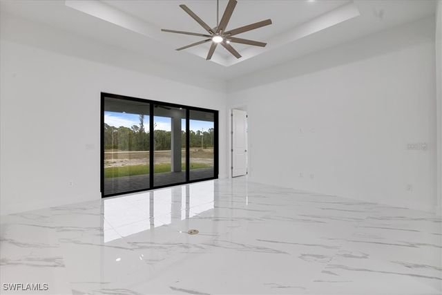 4113 NW 22nd ST, Cape Coral, FL 33993