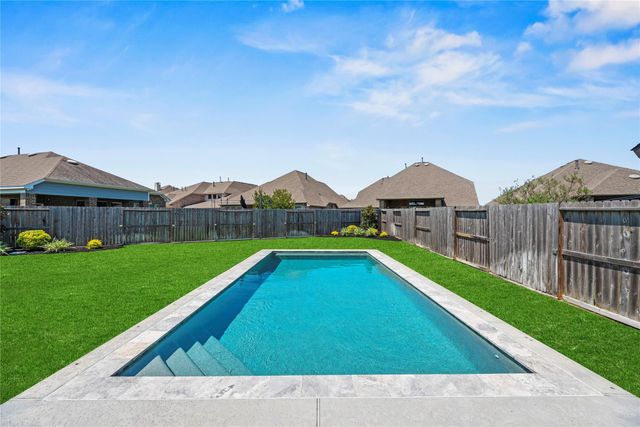 11211 Puckett River Drive, Cypress, TX 77433