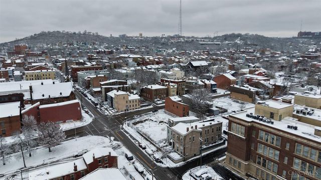 1722 Freeman Avenue, Cincinnati, OH 45214