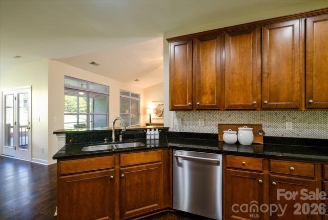 8720 Artesa Mill Lane, Charlotte, NC 28214