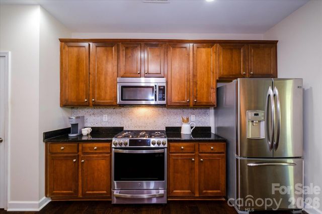 8720 Artesa Mill Lane, Charlotte, NC 28214