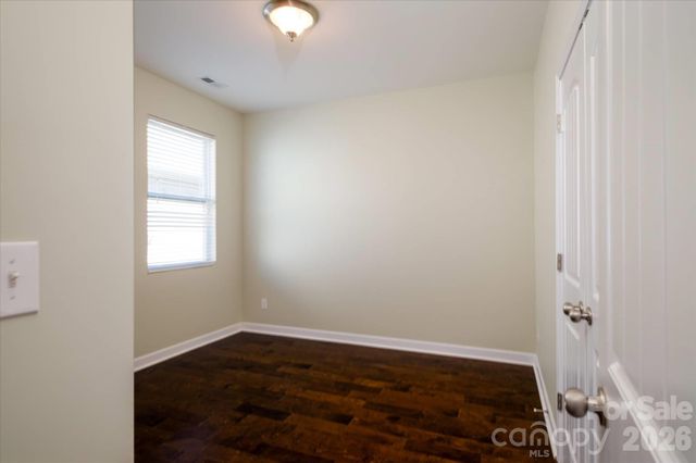 8720 Artesa Mill Lane, Charlotte, NC 28214