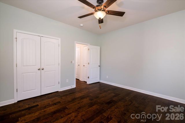 8720 Artesa Mill Lane, Charlotte, NC 28214