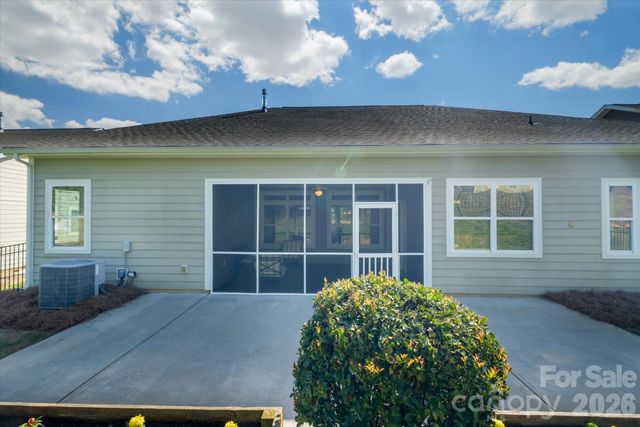 8720 Artesa Mill Lane, Charlotte, NC 28214
