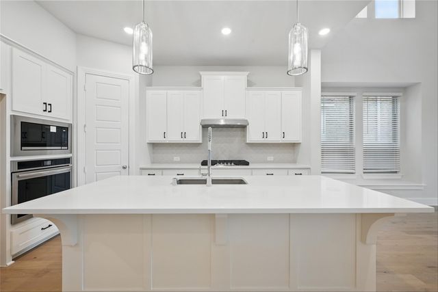2429 Halter Drive, Aubrey, TX 76227
