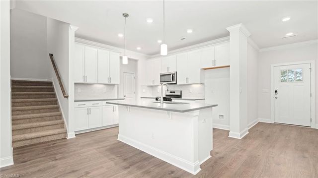 147 Briarwood Lane, Bermuda Run, NC 27006