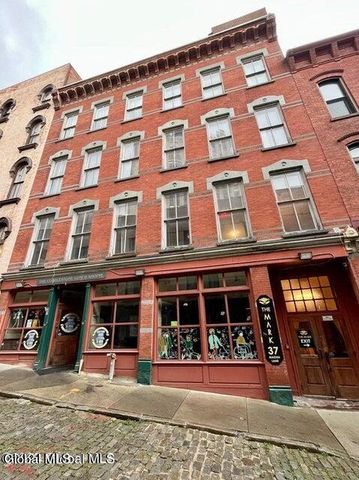 37 Maiden Lane 3B, Albany, NY 12207