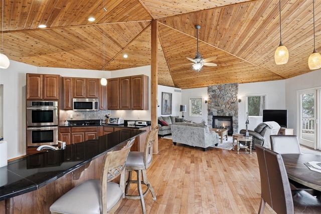 6150 Willow Road, West Bloomfield, MI 48324