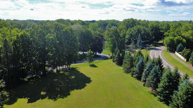 6150 Willow Road, West Bloomfield, MI 48324