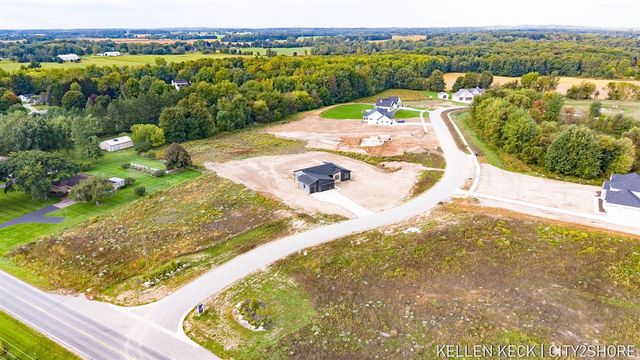 8681 Bosque Drive, Caledonia, MI 49316