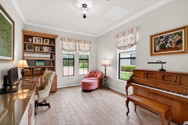 21898 Canadensis Circle, Boca Raton, FL 33428