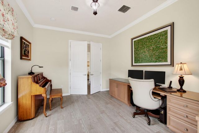 21898 Canadensis Circle, Boca Raton, FL 33428